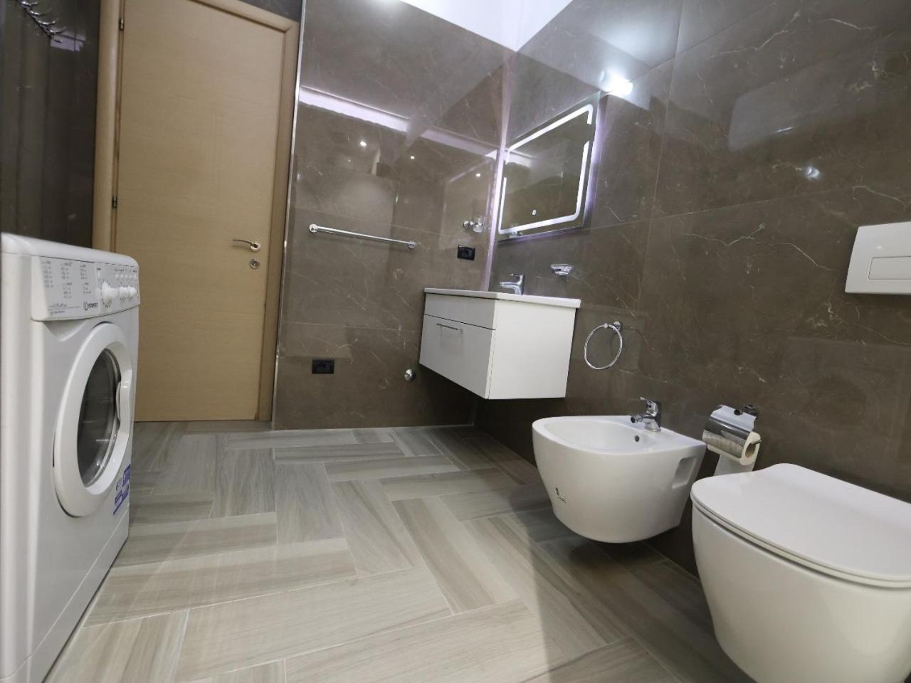 Sea View Apartments ดูร์เรส ภายนอก รูปภาพ