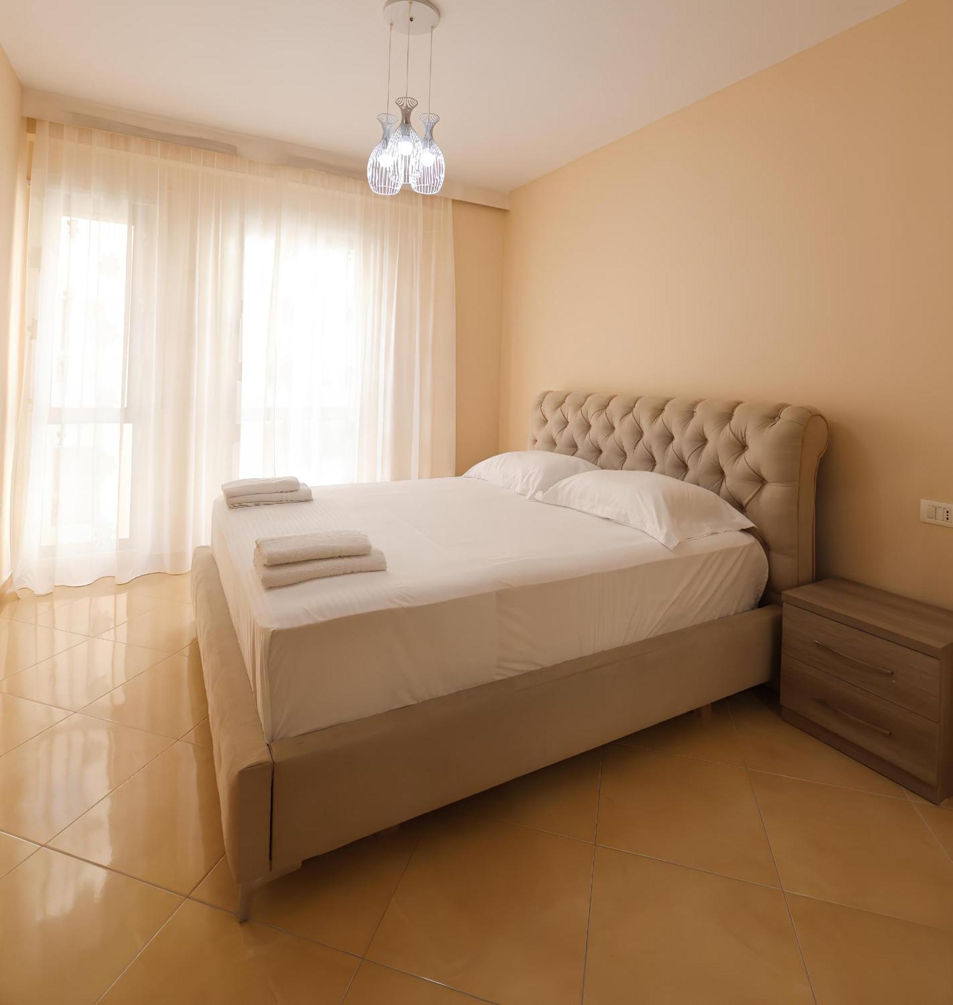 Sea View Apartments ดูร์เรส ภายนอก รูปภาพ