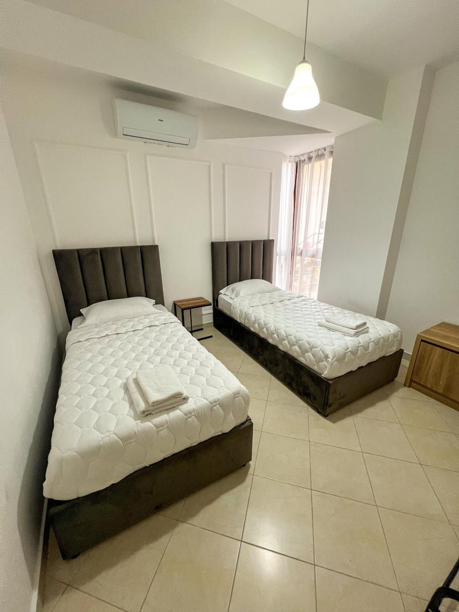 Sea View Apartments ดูร์เรส ภายนอก รูปภาพ